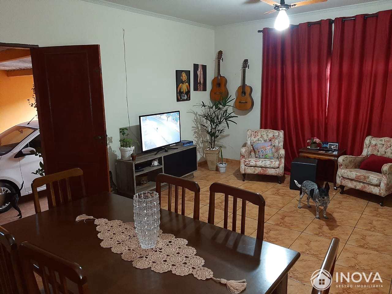 Casa à venda com 3 quartos, 150m² - Foto 3