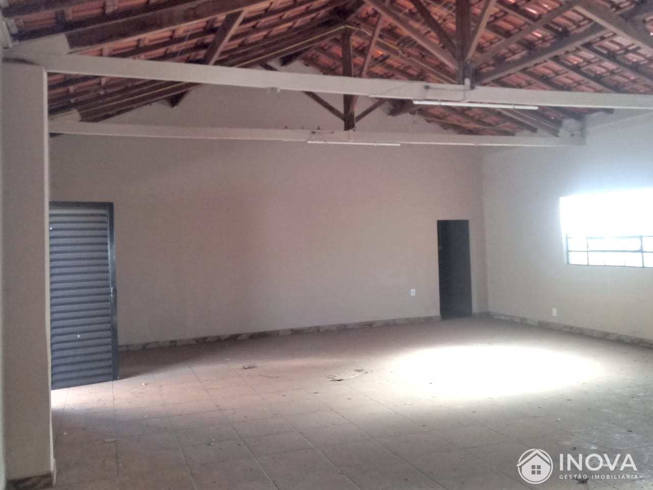 Depósito-Galpão-Armazém para alugar, 75m² - Foto 3