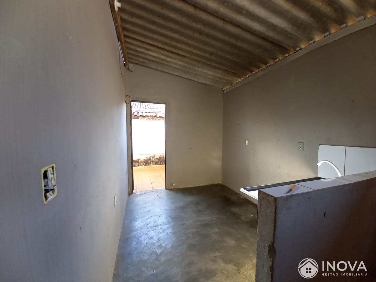 Casa à venda com 5 quartos, 169m² - Foto 10