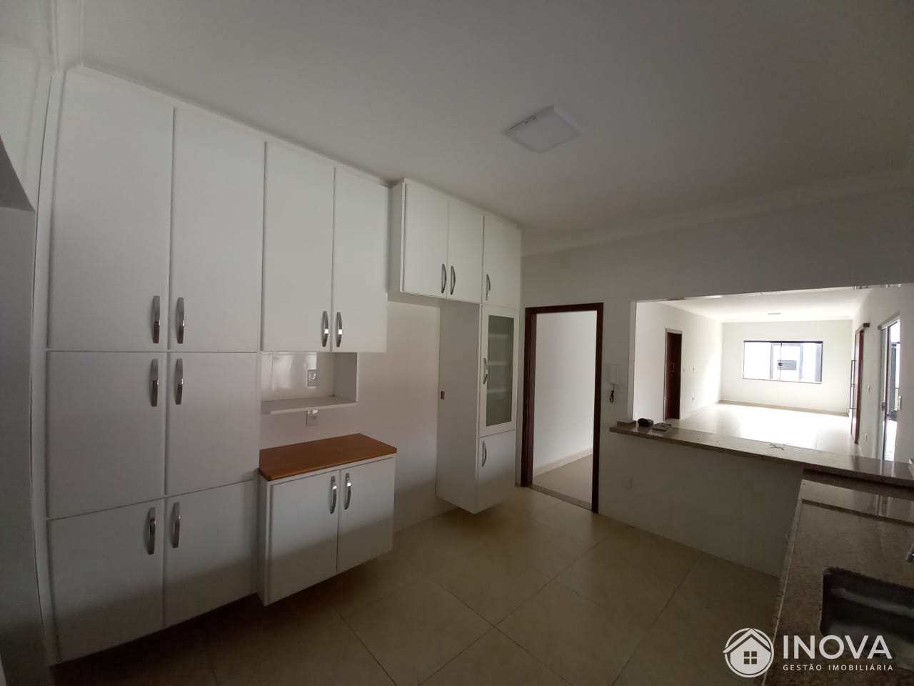 Casa à venda com 2 quartos, 350m² - Foto 34