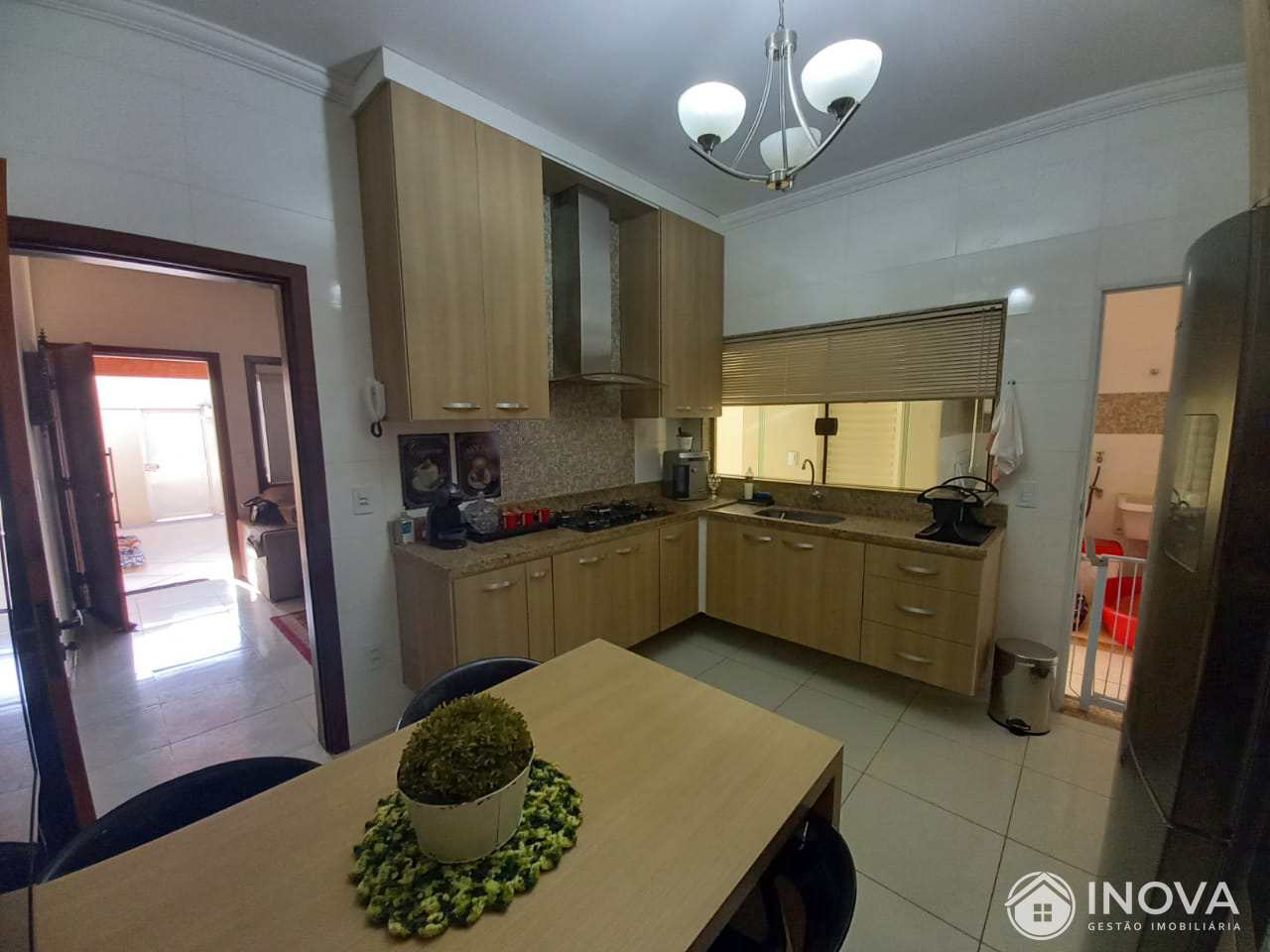 Casa à venda com 2 quartos, 190m² - Foto 21