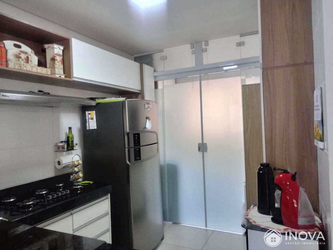 Apartamento à venda com 2 quartos, 56m² - Foto 17