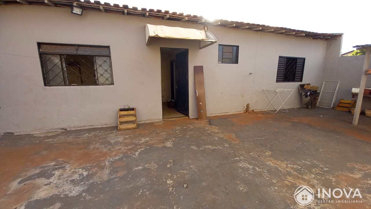 Casa à venda com 5 quartos, 167m² - Foto 24