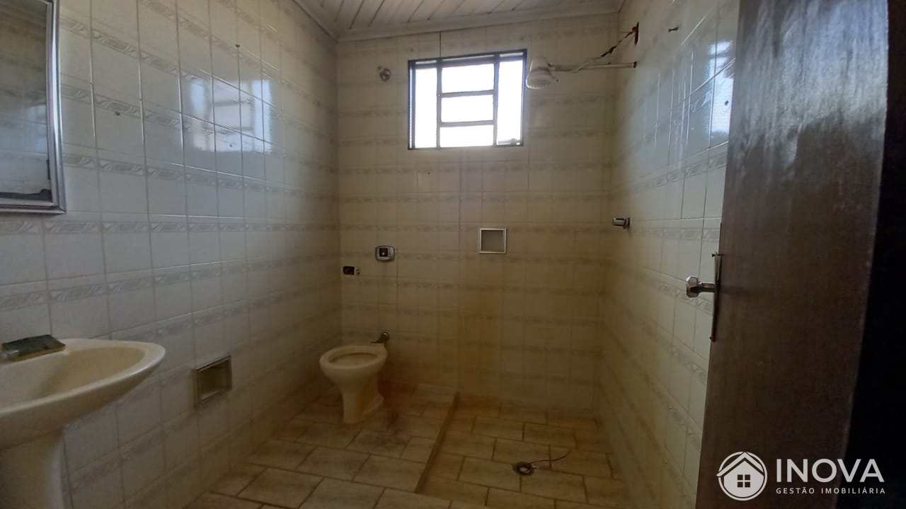 Casa à venda com 5 quartos, 167m² - Foto 21