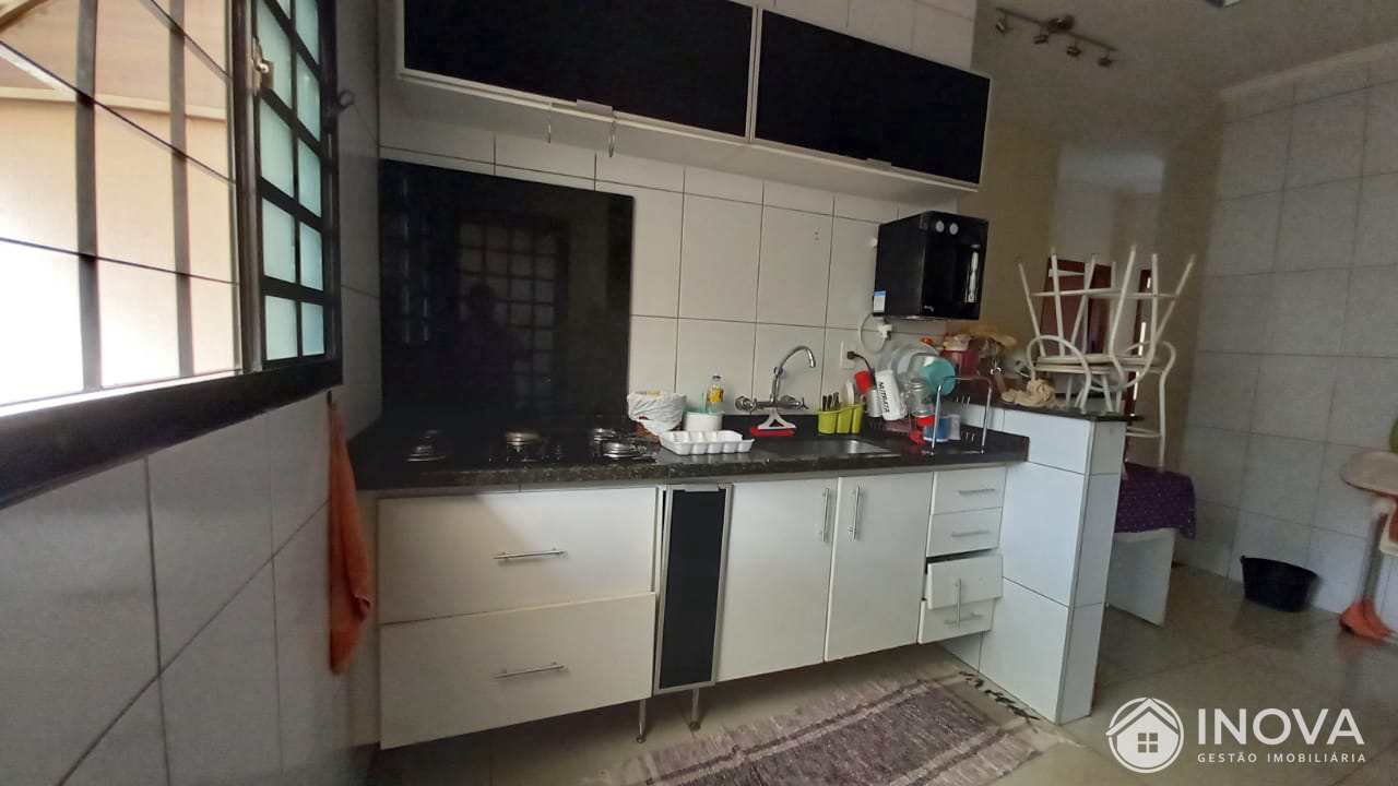 Casa à venda com 1 quarto, 258m² - Foto 18