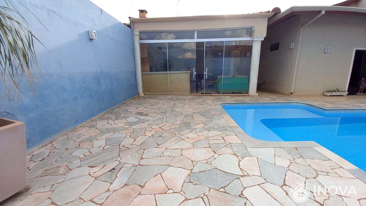 Casa à venda com 1 quarto, 258m² - Foto 24