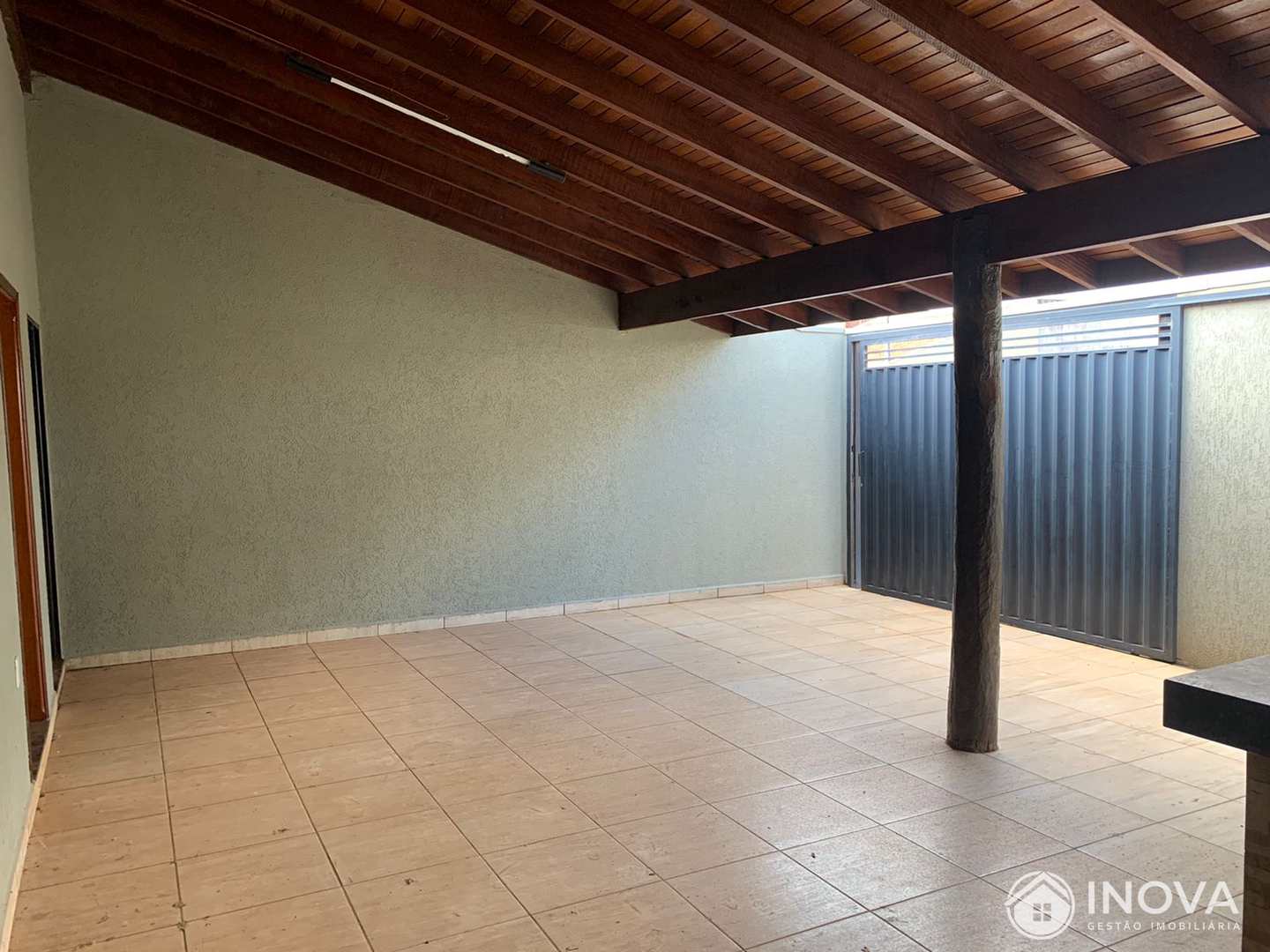 Casa à venda com 2 quartos, 121m² - Foto 4