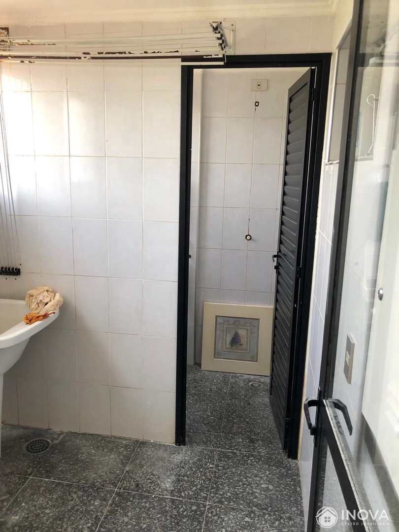 Apartamento à venda com 2 quartos, 136m² - Foto 18