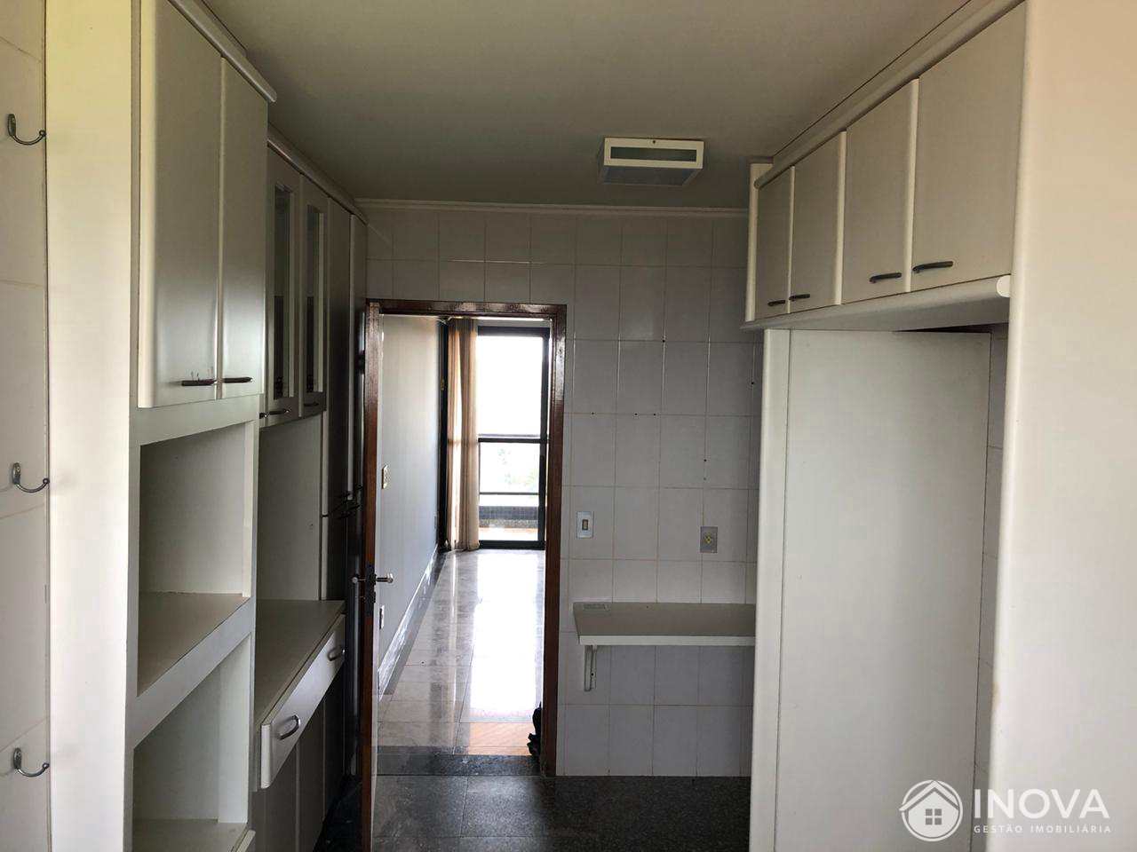 Apartamento à venda com 2 quartos, 136m² - Foto 23