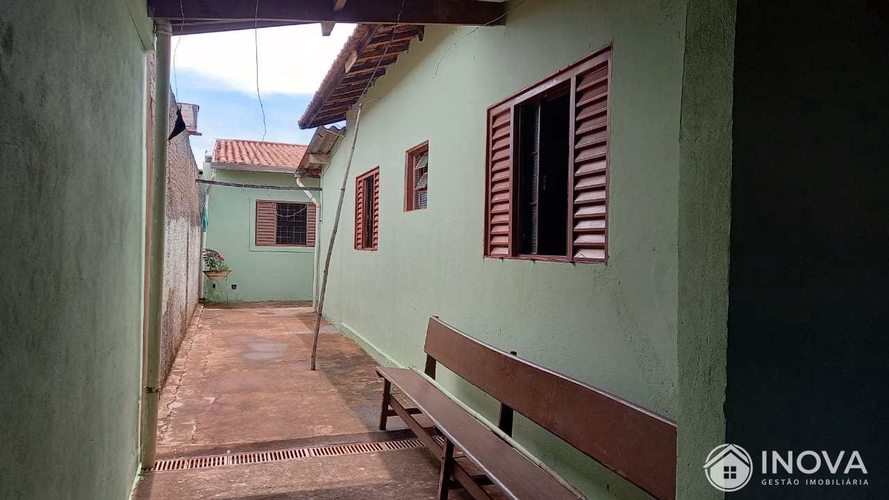 Casa à venda com 3 quartos, 102m² - Foto 26