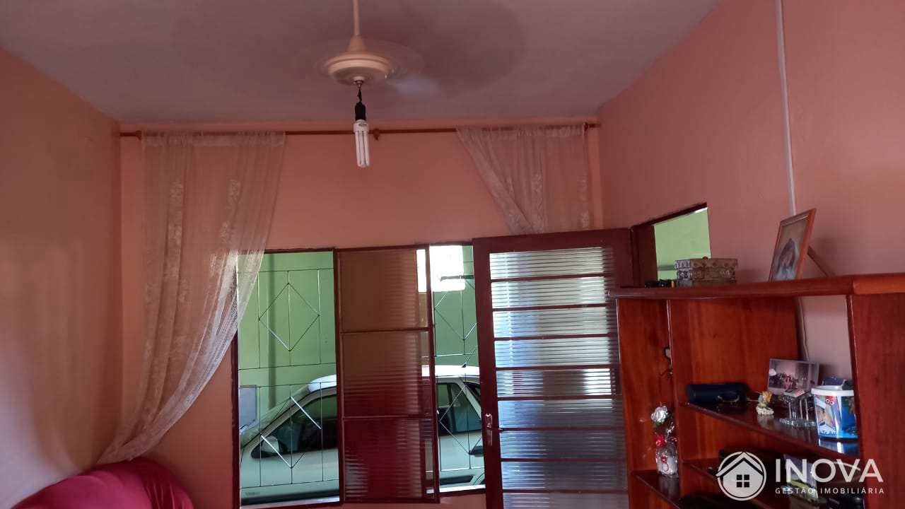 Casa à venda com 3 quartos, 102m² - Foto 34