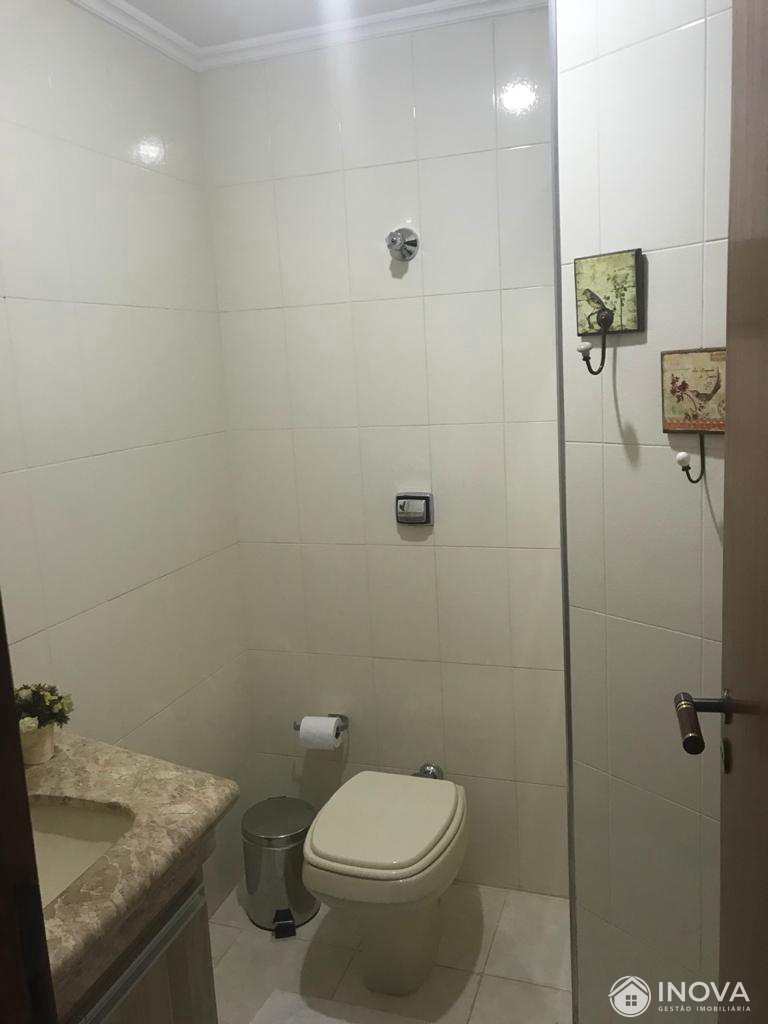 Apartamento à venda com 2 quartos, 132m² - Foto 2