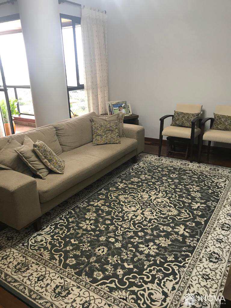 Apartamento à venda com 2 quartos, 132m² - Foto 1