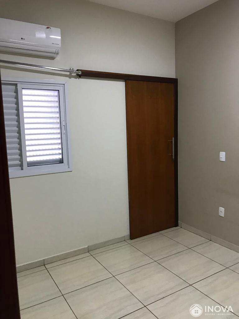 Casa à venda com 1 quarto, 54m² - Foto 9