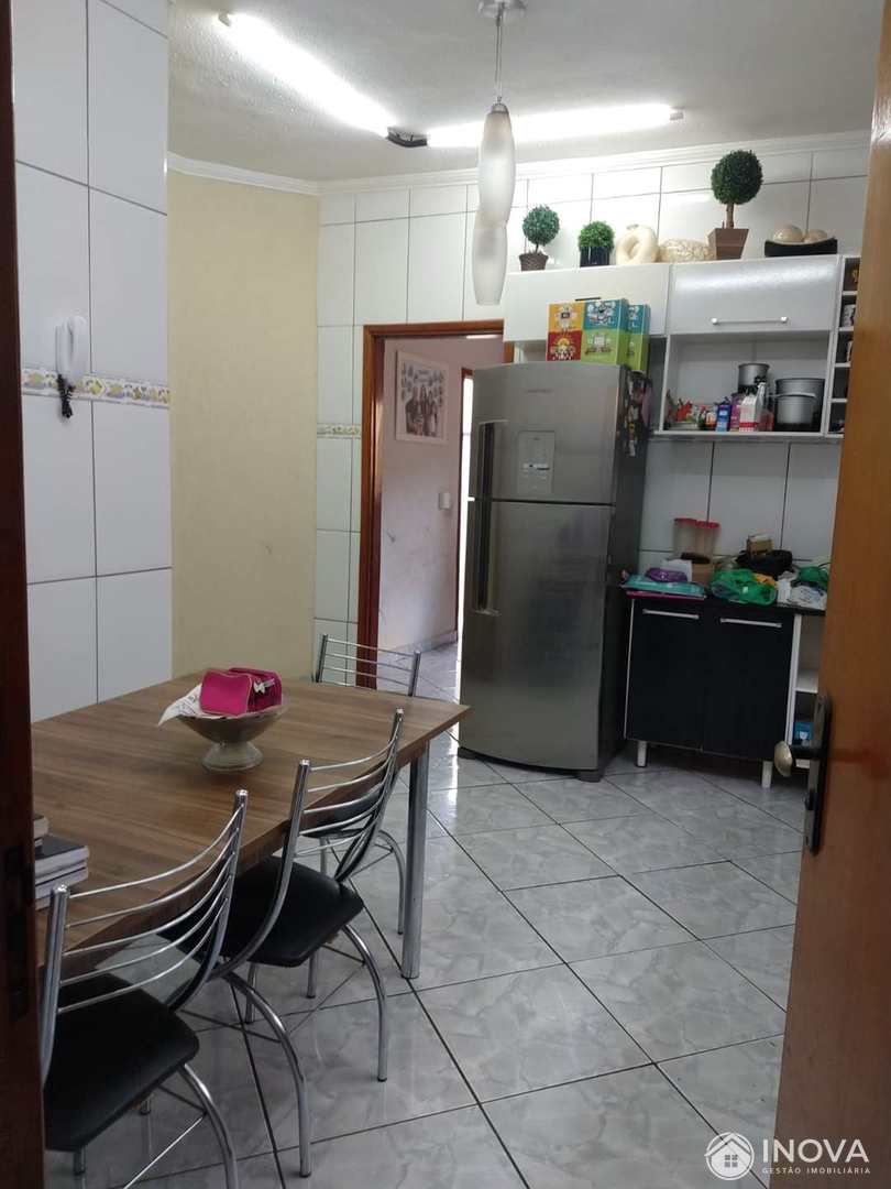 Casa à venda com 2 quartos, 103m² - Foto 18