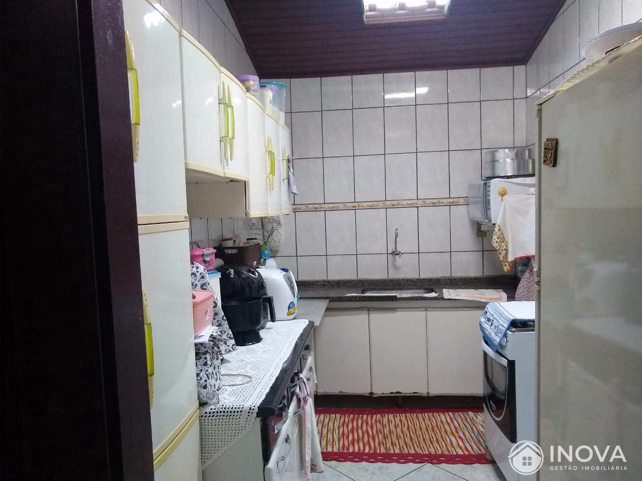 Casa à venda com 3 quartos, 100m² - Foto 5