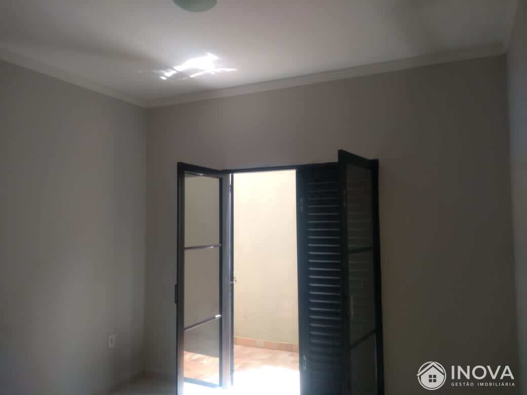 Casa à venda com 2 quartos, 127m² - Foto 7