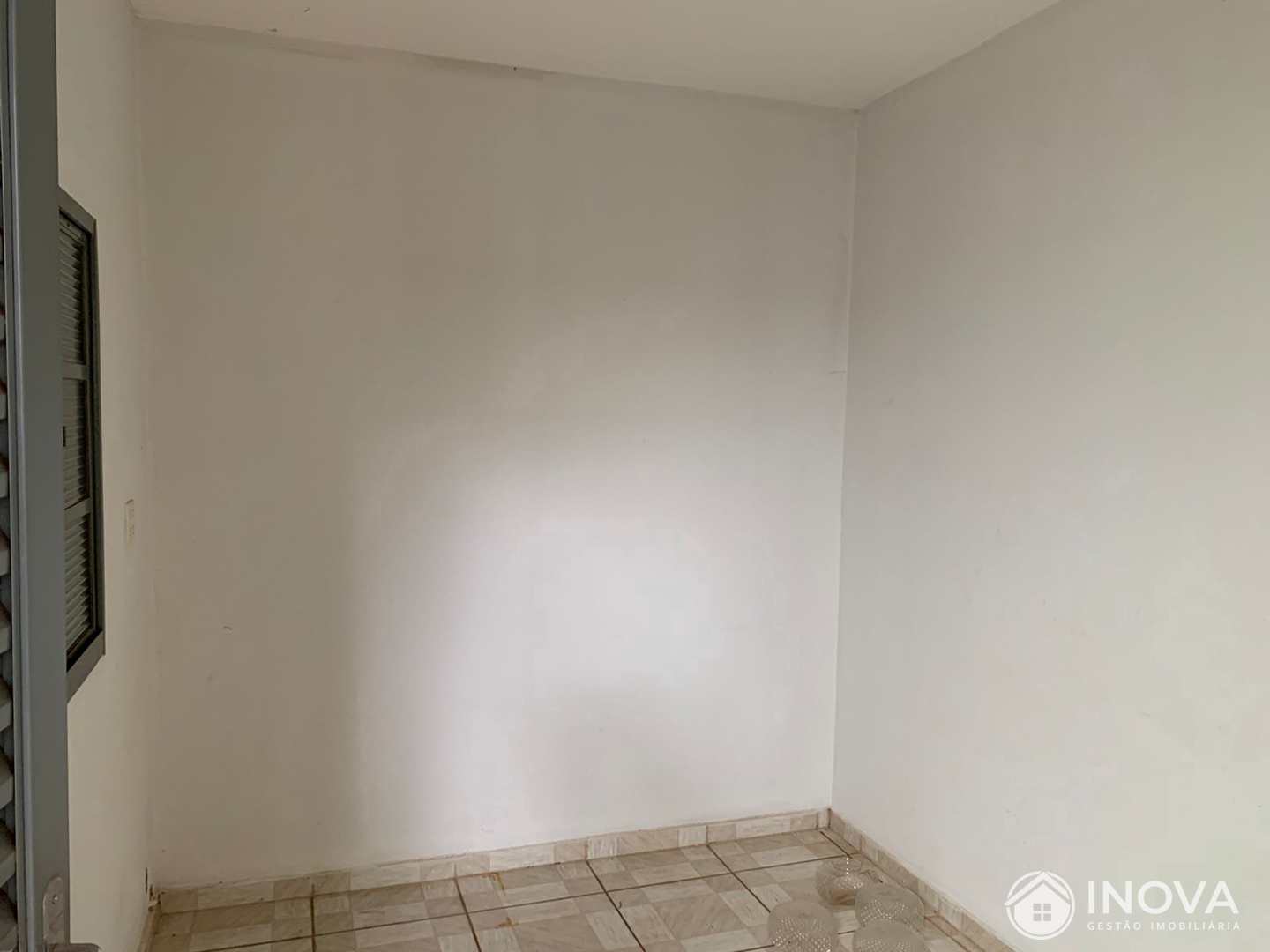 Casa à venda e aluguel com 2 quartos, 195m² - Foto 18