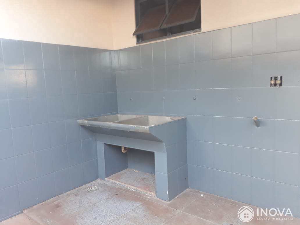 Sobrado à venda com 3 quartos, 249m² - Foto 39