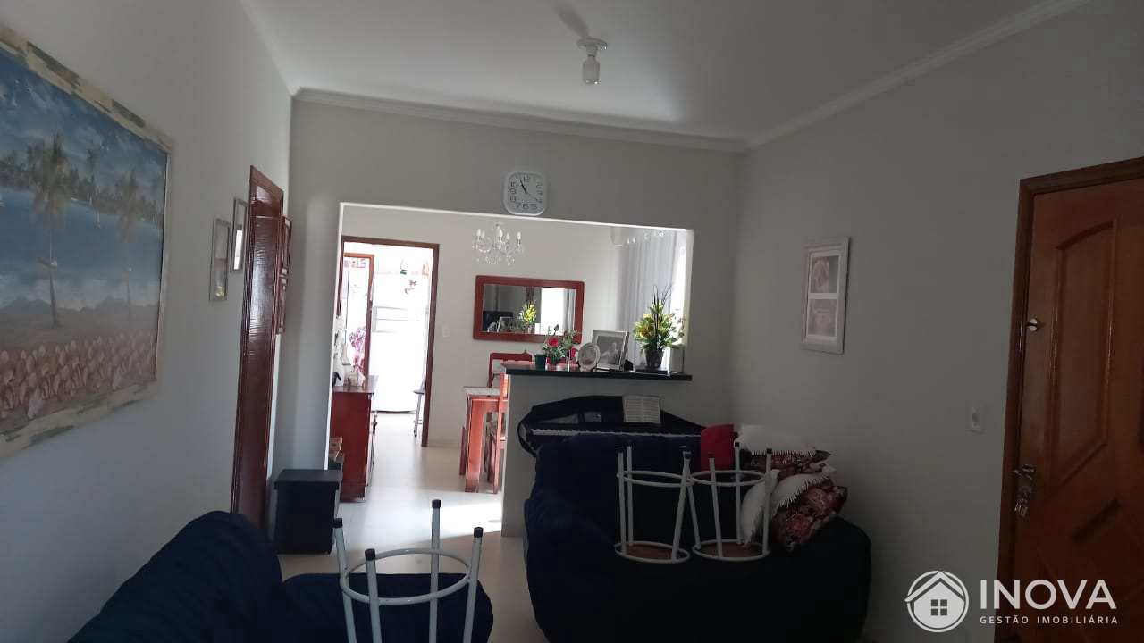 Casa à venda com 2 quartos, 240m² - Foto 16