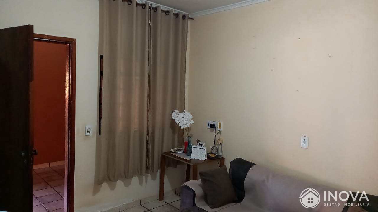 Casa à venda com 2 quartos, 106m² - Foto 12