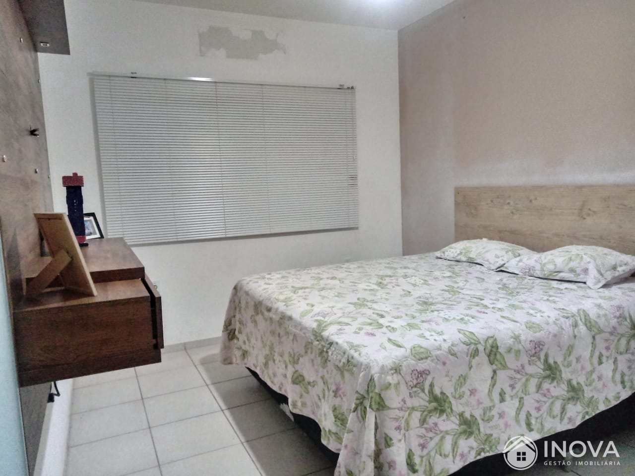 Casa à venda com 1 quarto, 209m² - Foto 35