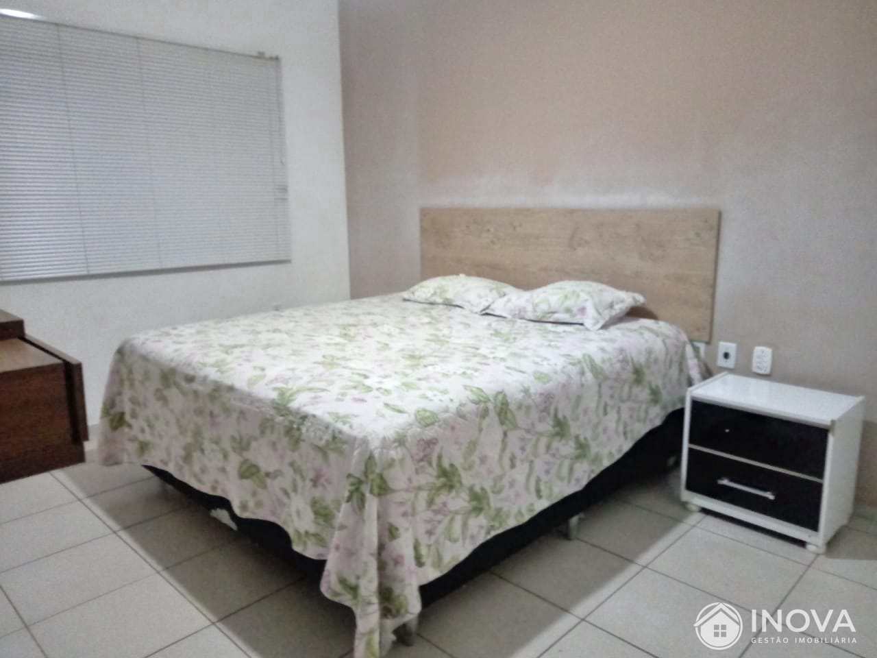 Casa à venda com 1 quarto, 209m² - Foto 34