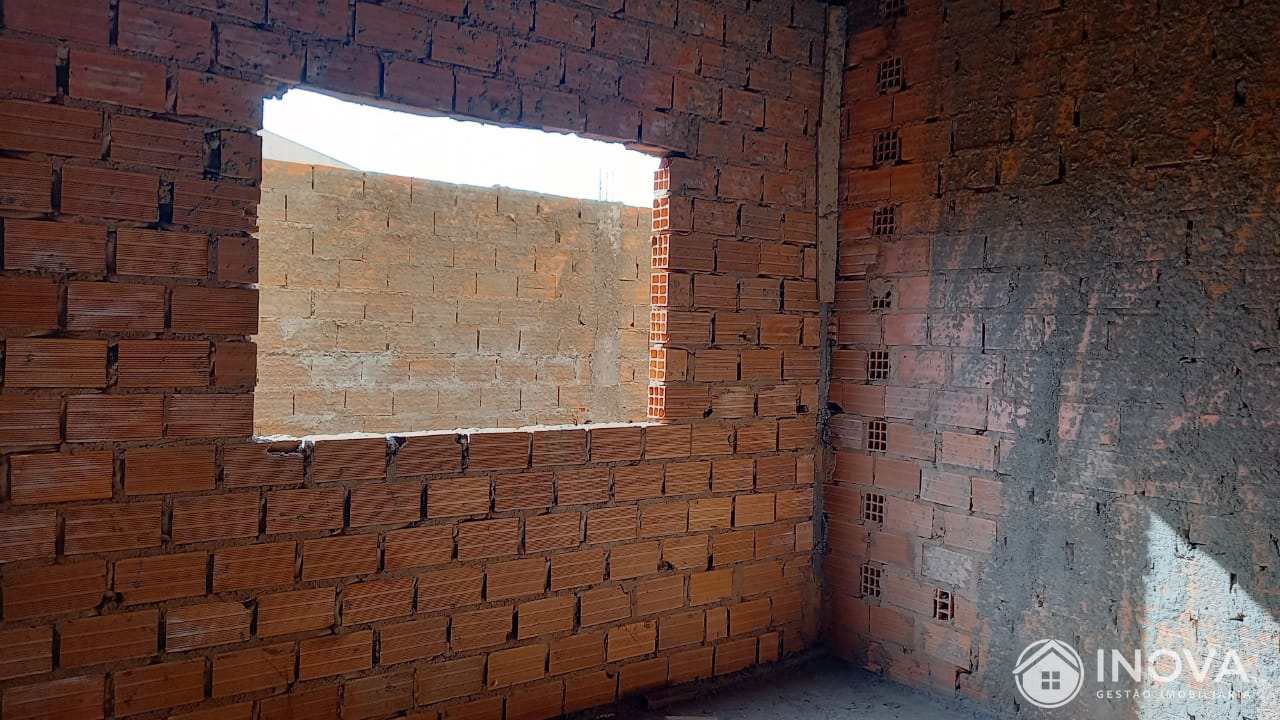 Casa à venda com 2 quartos, 200m² - Foto 9