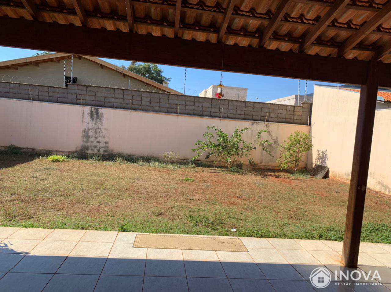 Casa à venda com 2 quartos, 208m² - Foto 25