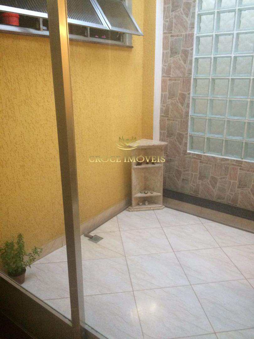 Sobrado à venda com 3 quartos, 180m² - Foto 12