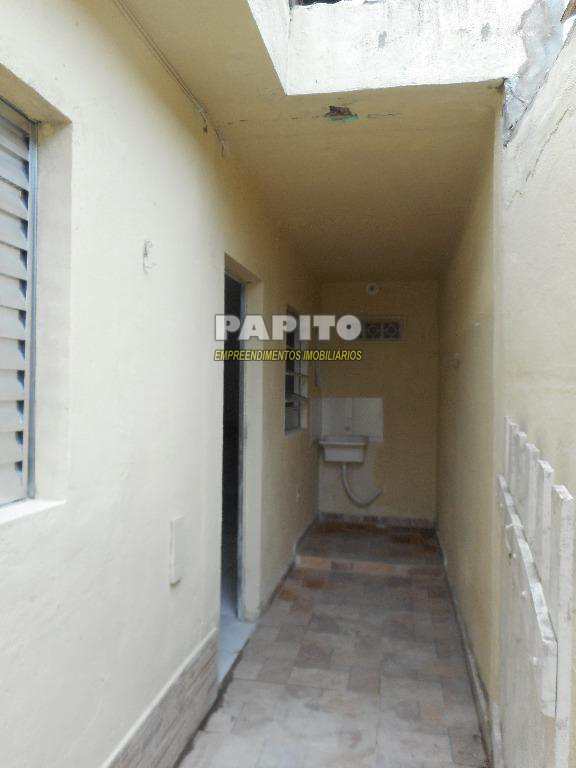 Casa à venda com 3 quartos, 125m² - Foto 2