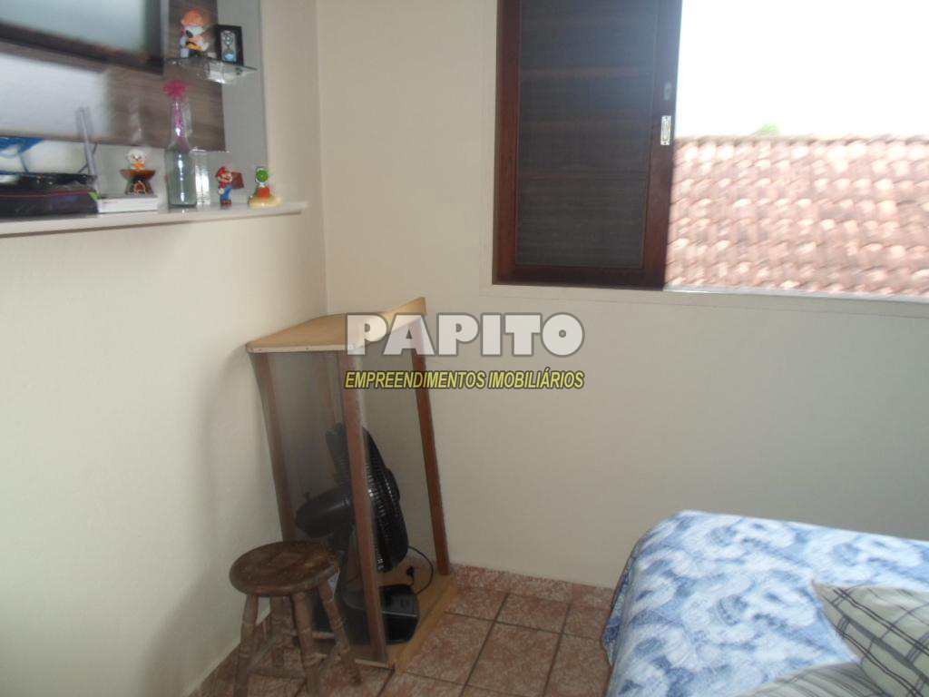 Casa à venda com 3 quartos, 170m² - Foto 16