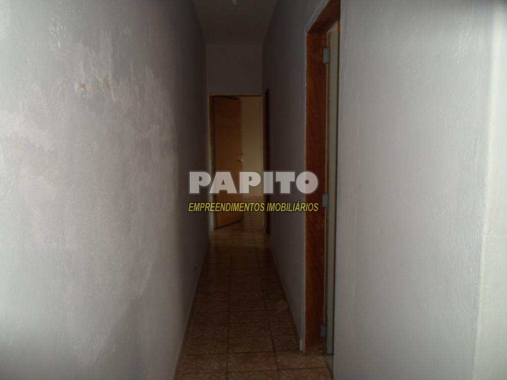 Casa à venda com 3 quartos, 170m² - Foto 9