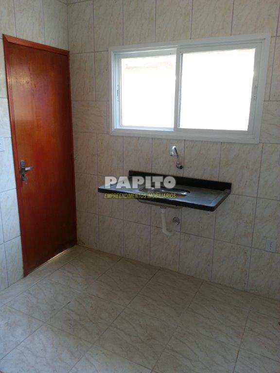 Sobrado à venda com 2 quartos, 60m² - Foto 3