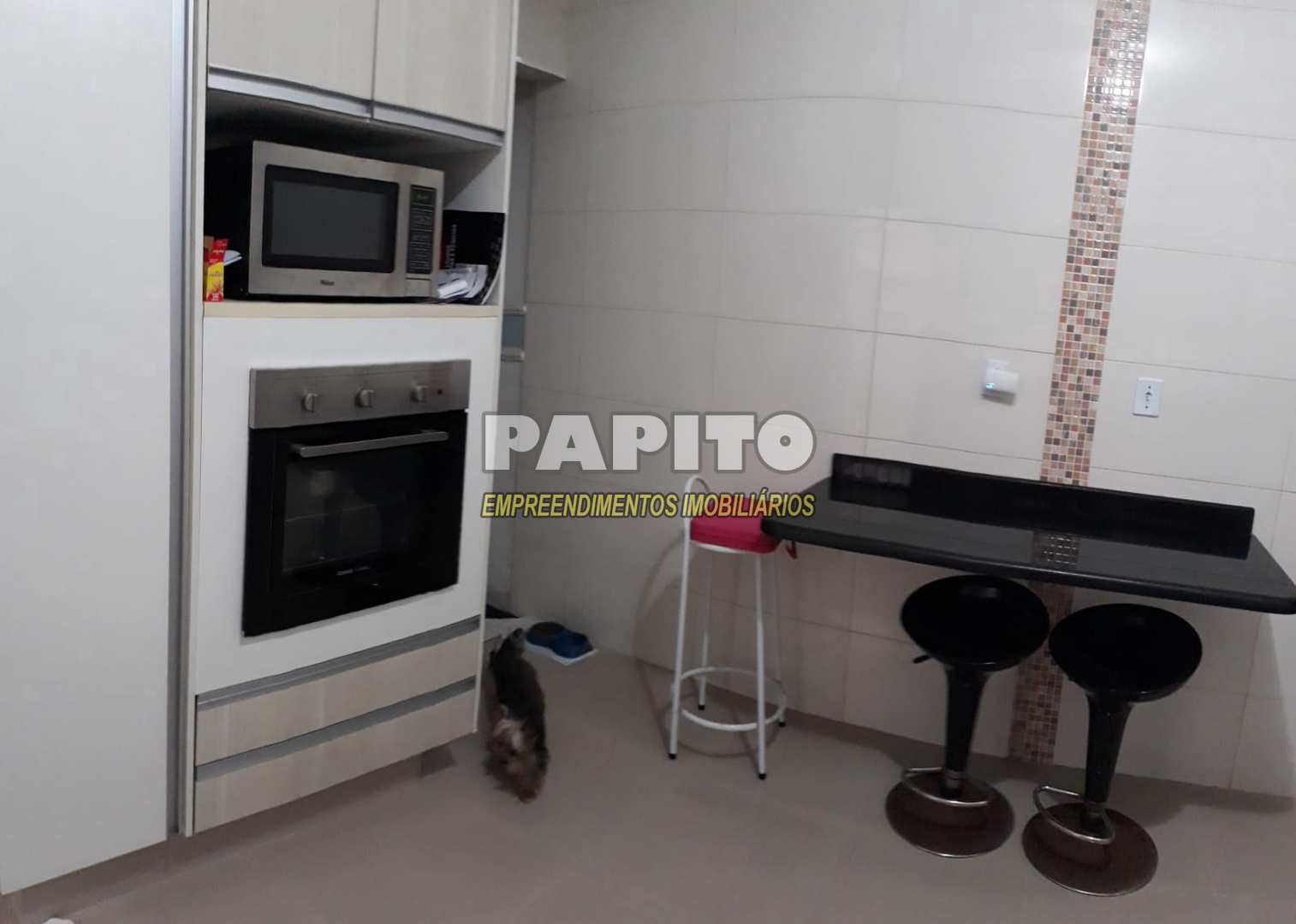 Casa à venda com 2 quartos, 200m² - Foto 12