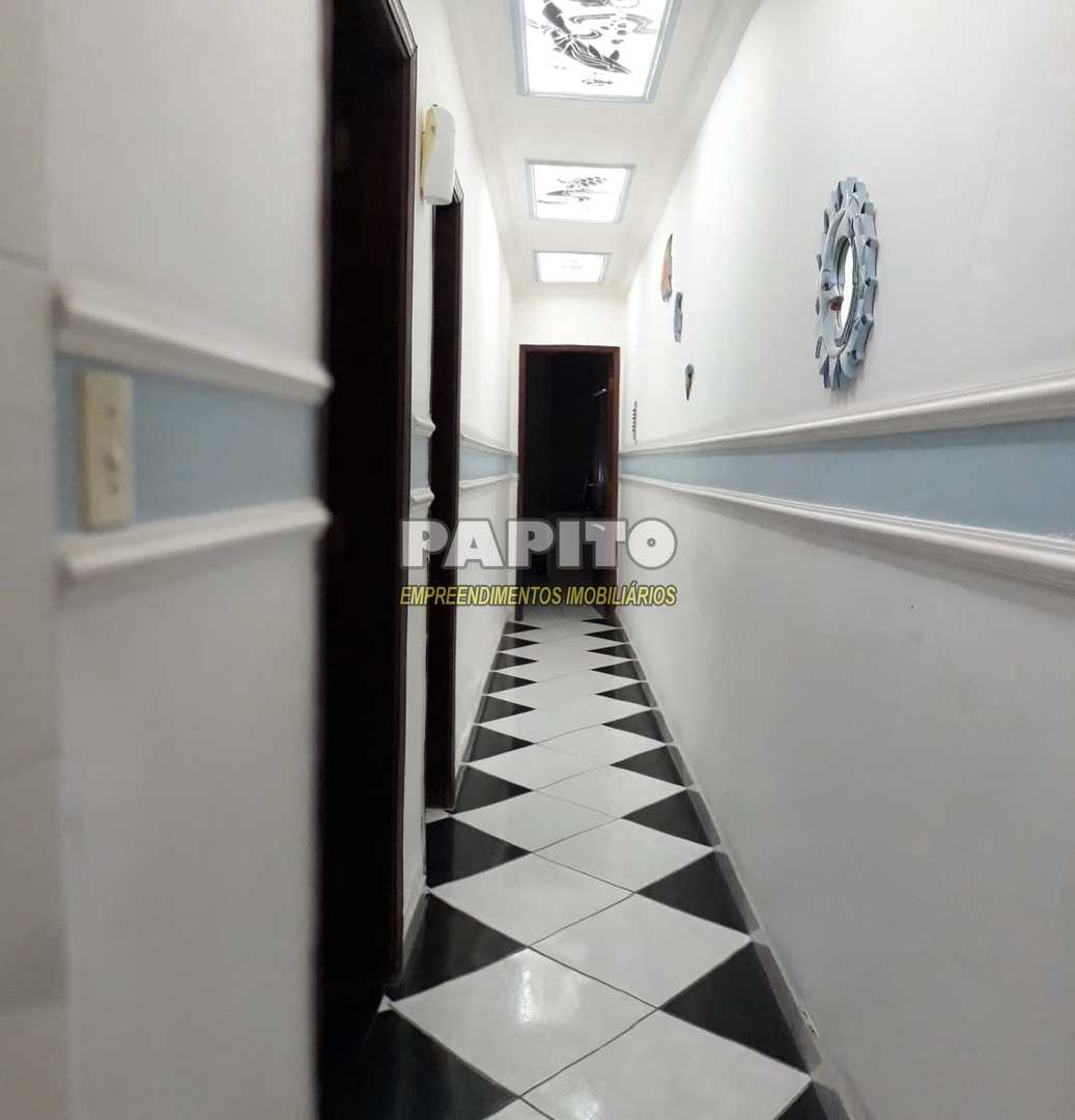 Casa à venda com 2 quartos, 200m² - Foto 14