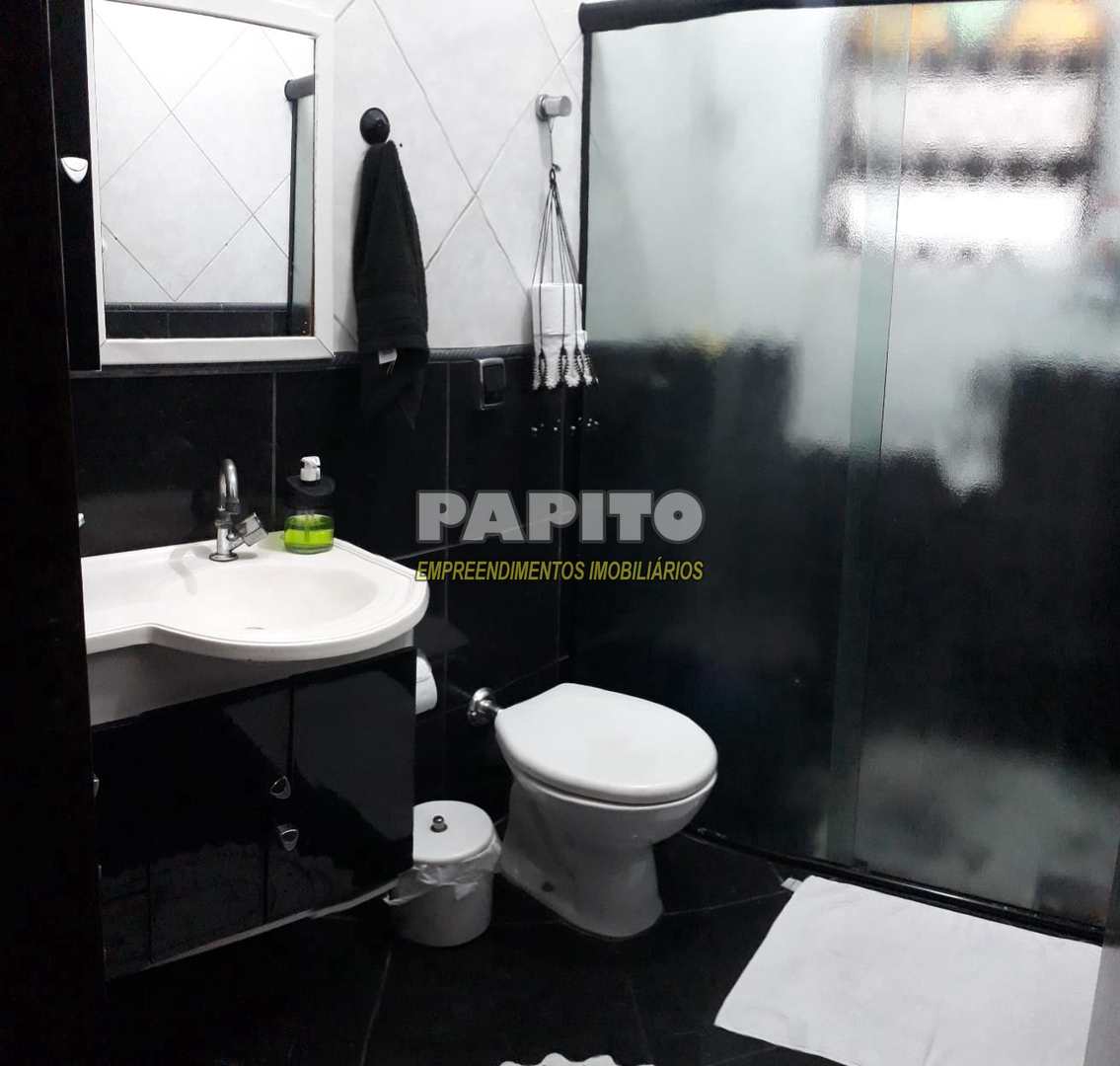 Casa à venda com 2 quartos, 200m² - Foto 15