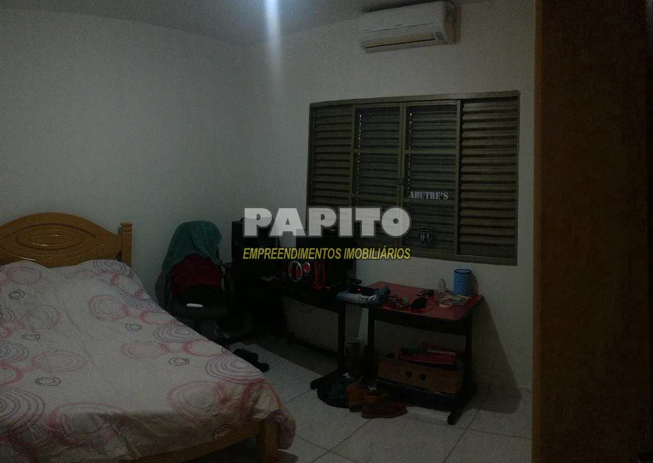 Casa de Condomínio à venda com 2 quartos, 198m² - Foto 13