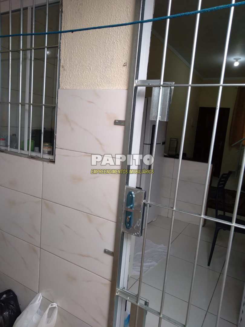 Casa de Condomínio à venda com 2 quartos, 48m² - Foto 4