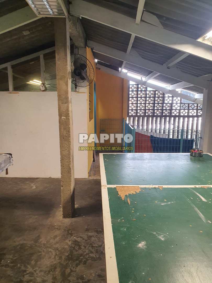 Casa à venda com 3 quartos, 260m² - Foto 29