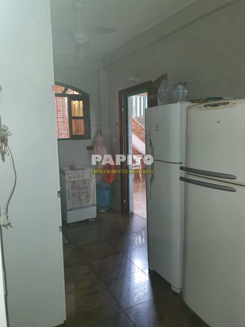 Casa à venda com 3 quartos, 260m² - Foto 19