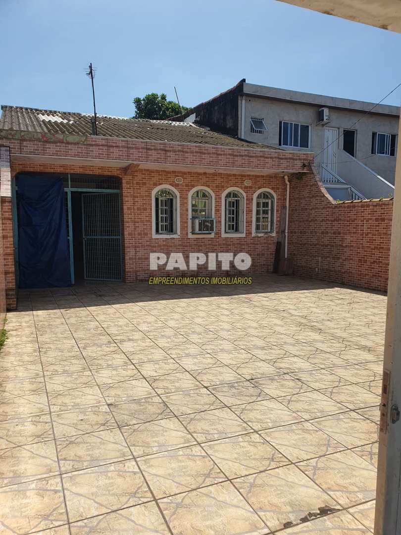 Casa à venda com 3 quartos, 260m² - Foto 1