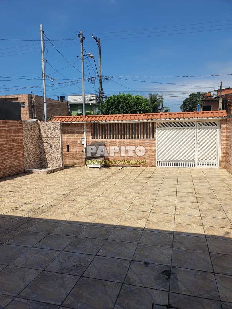 Casa à venda com 3 quartos, 260m² - Foto 2