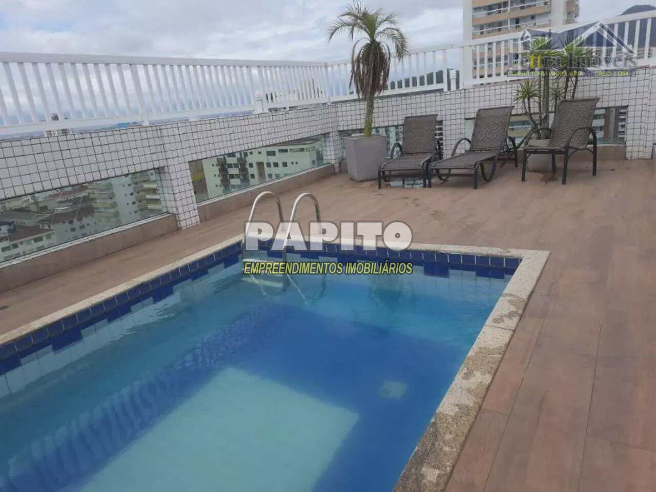 Cobertura à venda com 5 quartos, 308m² - Foto 1