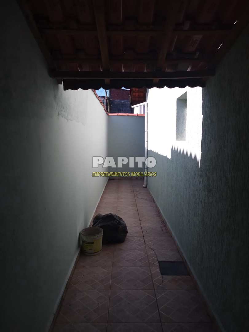 Casa de Condomínio à venda com 1 quarto, 50m² - Foto 13