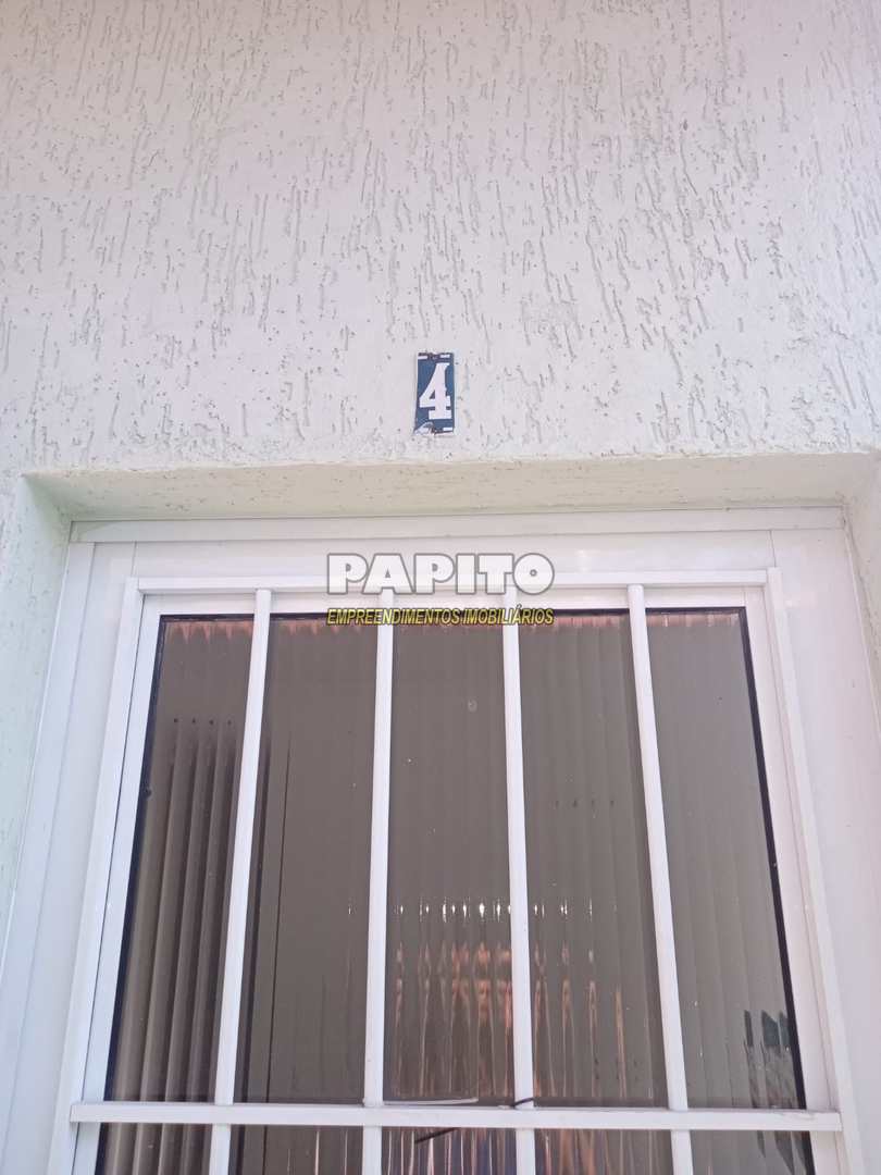 Casa de Condomínio à venda com 1 quarto, 50m² - Foto 4