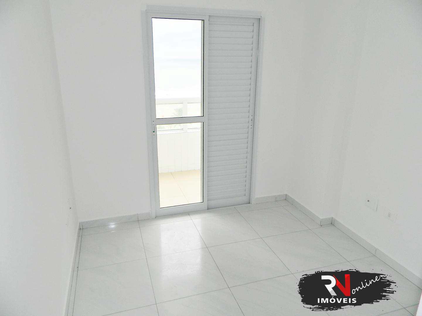 Apartamento à venda com 3 quartos, 94m² - Foto 9