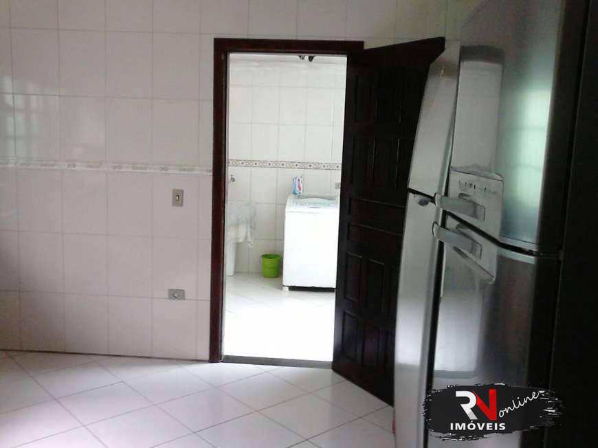 Casa à venda com 3 quartos, 200m² - Foto 13