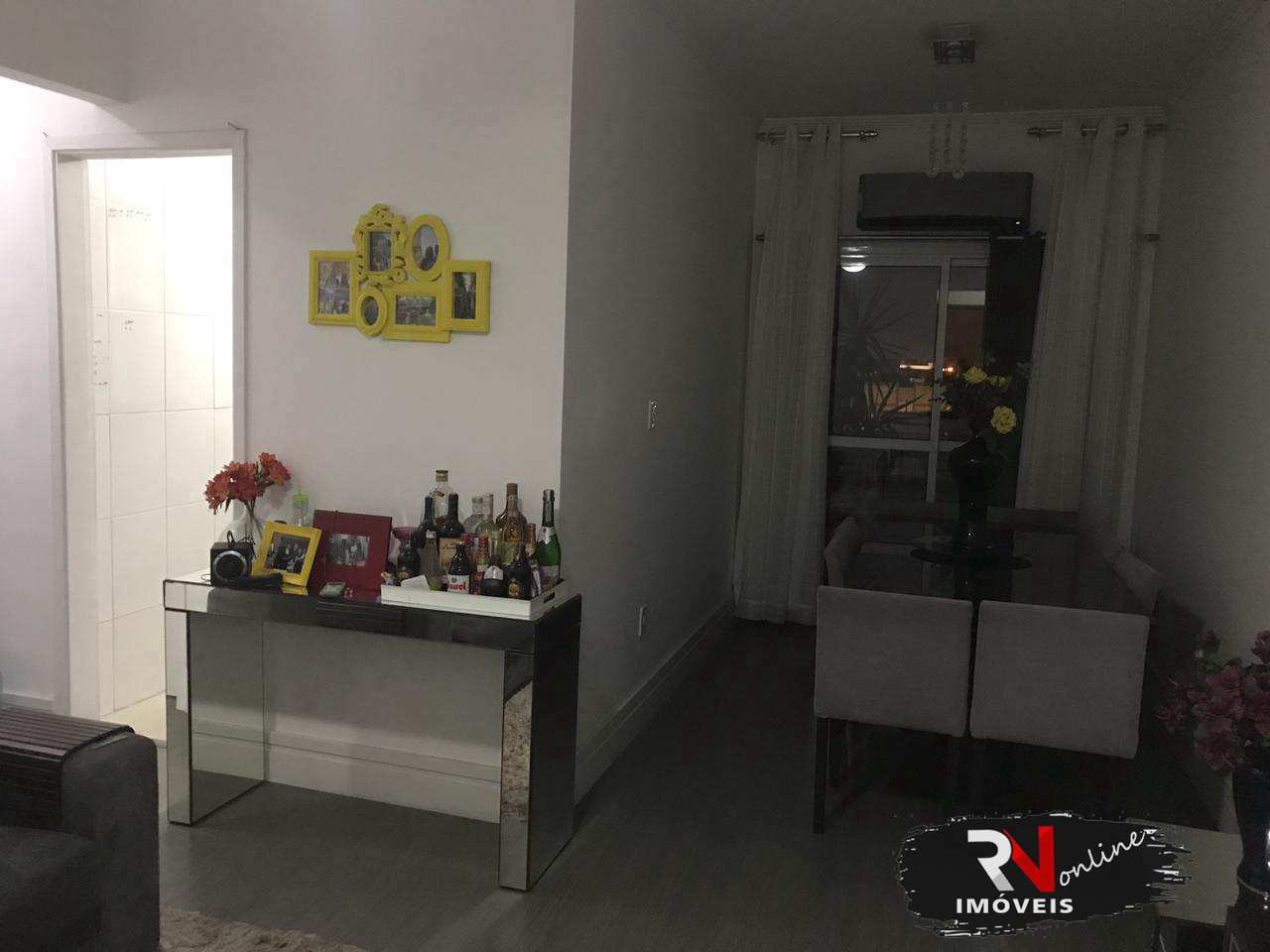 Apartamento à venda com 2 quartos, 65m² - Foto 17