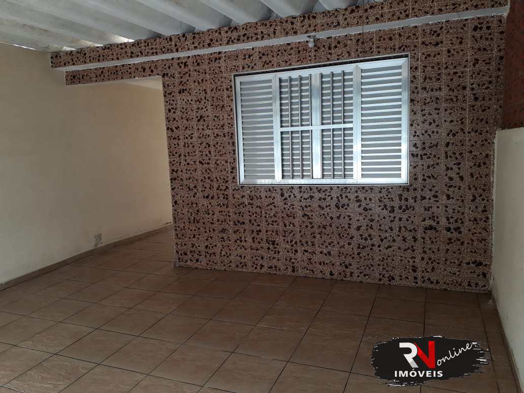 Casa à venda com 2 quartos, 90m² - Foto 2